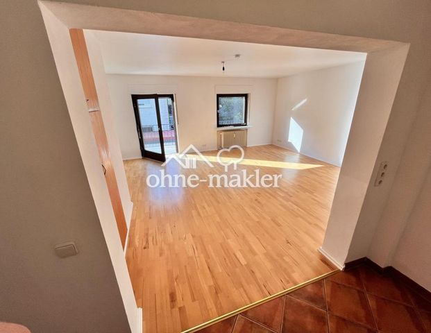 Helles 1-Zimmer-Apartment mit Balkon, Stellplatz & Einbauküche in ruhiger Lage von Flörsheim-Wicker - Photo 1