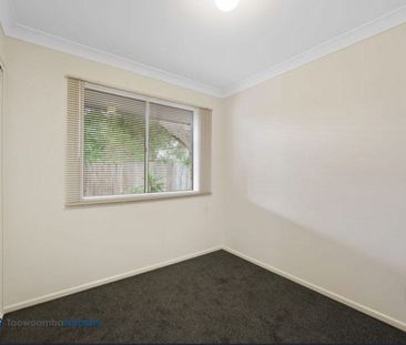 Modern Unit Close to the CBD! - Photo 4