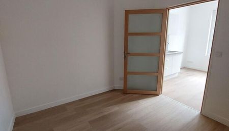 Appartement 22m2 REIMS 550 euros - Photo 3