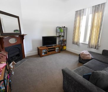 $600.00 per week - Photo 2