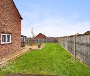 Howe Lane, Poringland, Norwich - Photo 4