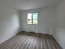 Location Appartement 2 pièces 30m² AULNOY LEZ VALENCIENNES 59300 - Photo 2