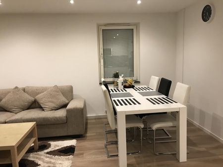 Stavangergatan, Kista - Photo 2