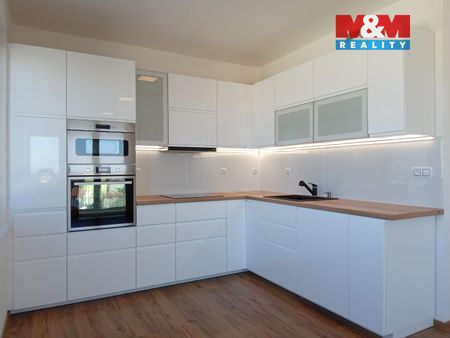 Pronájem bytu 2+kk 58 m², U Radosti 225, Praha - Фото 4