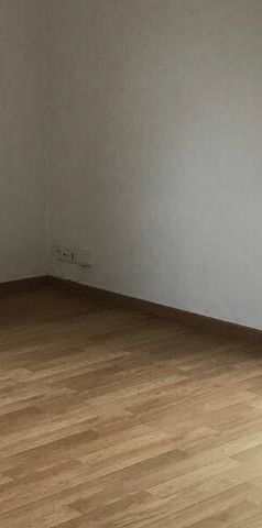 FORBACH F2 CENTRE VILLE DANS RESIDENCE AVEC ASCENSEUR - Photo 1