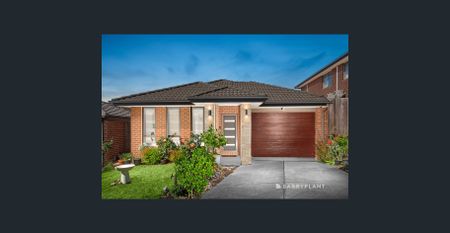 Neat and Complete - Photo 4