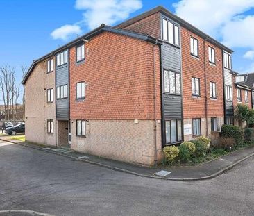 Laleham Road, Staines-upon-thames, TW18 - Photo 2