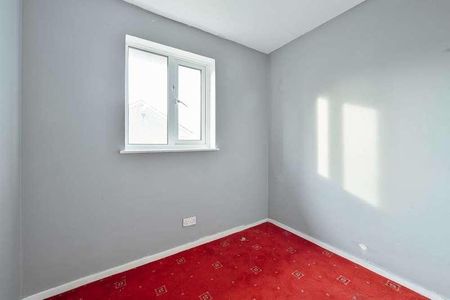 Yeomans Ride, Hp, Hemel Hempstead, HP2 - Photo 5