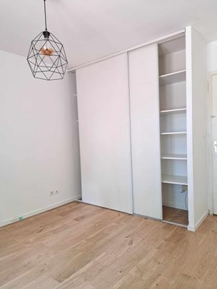 Location - Appartement T5 en R+2 de 141 m² avec deux terrasses, balcon et garage - Photo 1