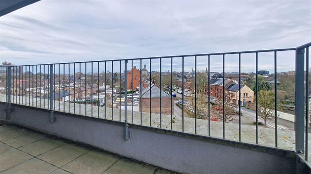 Studio lumineux bien situé - Foto 1