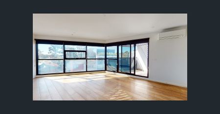 Spacious 2-Bed Apartment with Alfresco Living - Photo 3