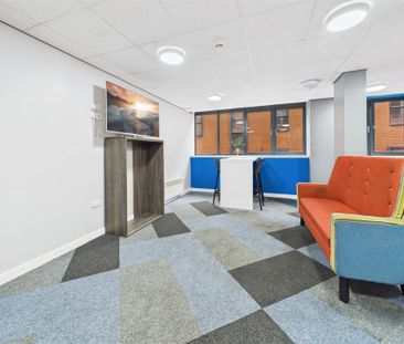 1 bedroom Studio flat to rent - Photo 1