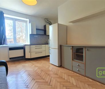 Pronájem bytu 1+kk a garsoniéry 22 m² - Fotografie 2