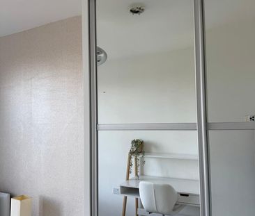 Room in a Shared Flat, Grosvenor Court Adenmore Road, SE6 - Photo 6