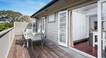 Charming Grey Lynn Home - Photo 2