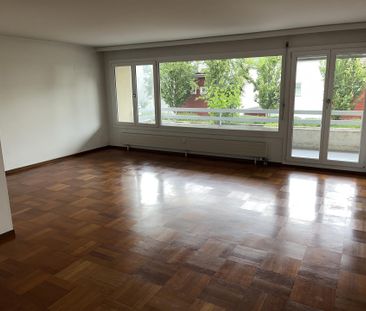 3.5-Zimmer-Wohnung mit Balkon in Bremgarten b. Bern - Photo 1