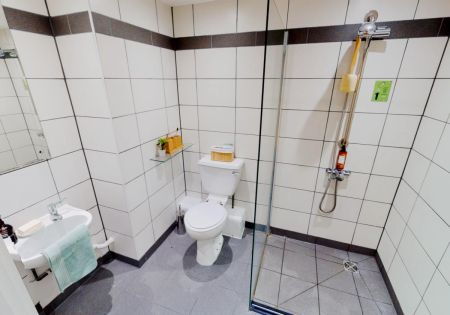 Platinum Studio - Photo 5