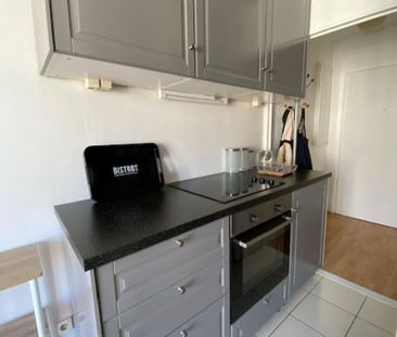 Location Appartement 1 pièce 17m² - Photo 4