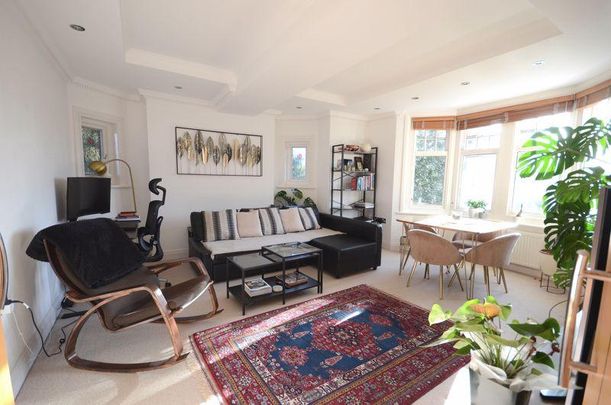 2 bedroom property to rent - Photo 1