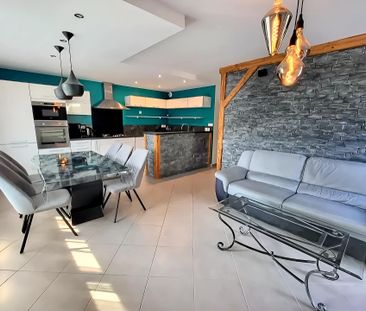 Location / Appartement T4 - Photo 2