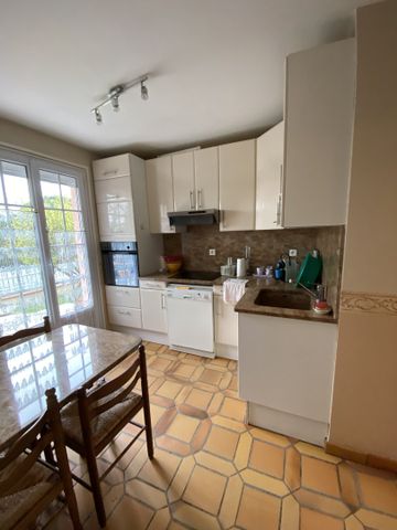 Location Maison 5 pièces 100m² ST ORENS DE GAMEVILLE 31650 - Photo 2