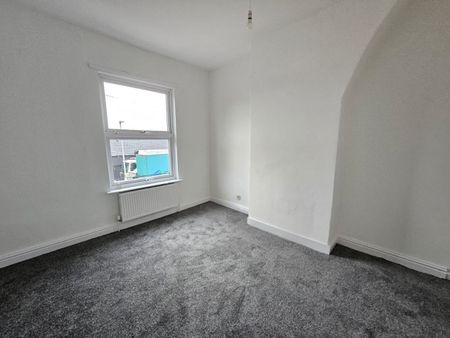 2 Bed Terraced House, Mitchell Street, M40 - Photo 4