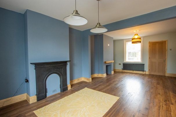2 bedroom semi-detached house to rent - Photo 1
