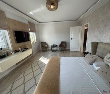 Studio premium, bloc nou, parcare privata, prima inchiriere - Fotografie 1