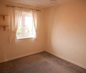 3 bedroom terraced house to rent - Photo 6