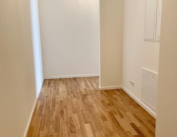 Stilvolle 2-Zimmer-Wohnung mit Wohlfühlfaktor in der Genthinerstraße - Foto 1