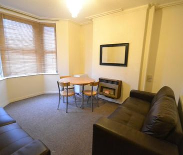 4 bedroom detached house to rent - Photo 1