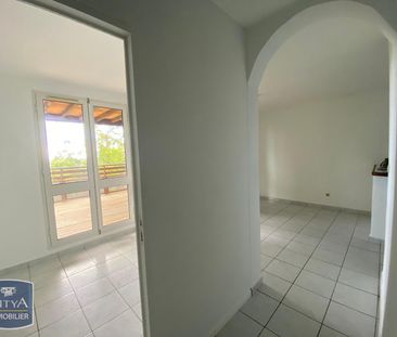 Location Appartement 2 pièces 35m² LA MONTAGNE 97417 - Photo 3