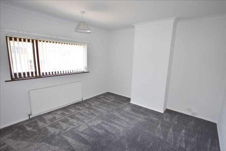 Sandringham Avenue, Leyland, PR25 - Photo 5