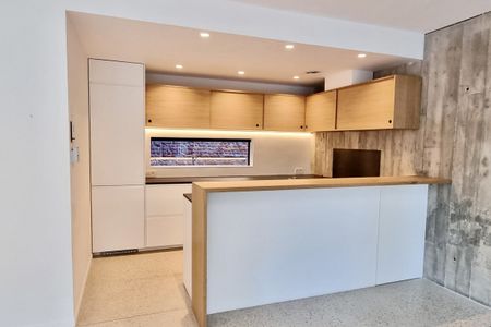 Châtelain : Magnifique arrière-maison avec jardin - Foto 2