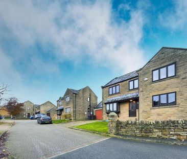 4 bedroom detached house to rent - Photo 2