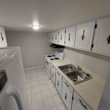 Tamarack Place Apartments - ALL INCLUSIVE - Photo 5