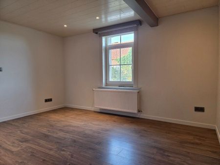 Woning met 3 slpks, schuur met 3 stallen en weiland op 2.288 m² nabij Geel-centrum ! - Foto 4