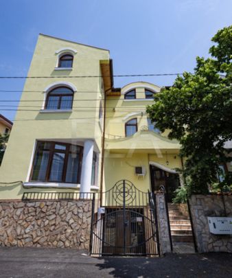 Spatiu educational intr o vila Parcul Carol - Fotografie 1