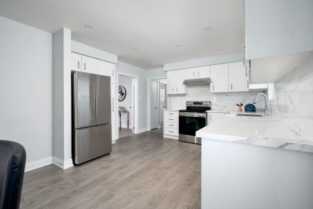 For Lease - 25 Twinberry Crescent Unit# UPPER, Vaughan, Ontario - Photo 3