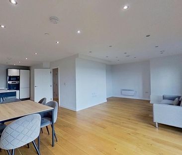 3 bedroom flat to rent - Photo 5