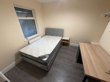Flat 1, 51 Magdala Street, Belfast, BT7 1PU - Photo 4