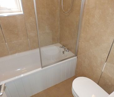 Room 2, 1, James Street, Bamber Bridge - Photo 4