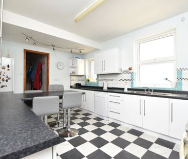 Victoria Road, Exmouth, Devon, EX8 - Photo 4