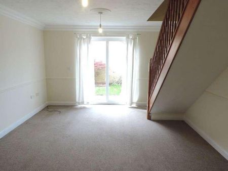 David Chalmers Close, Woodston, PE2 - Photo 3