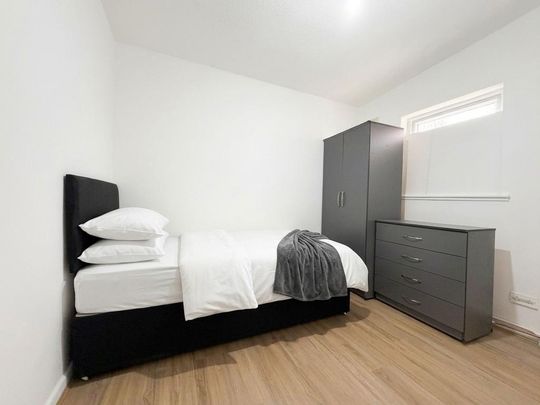 House share to rent - Photo 1