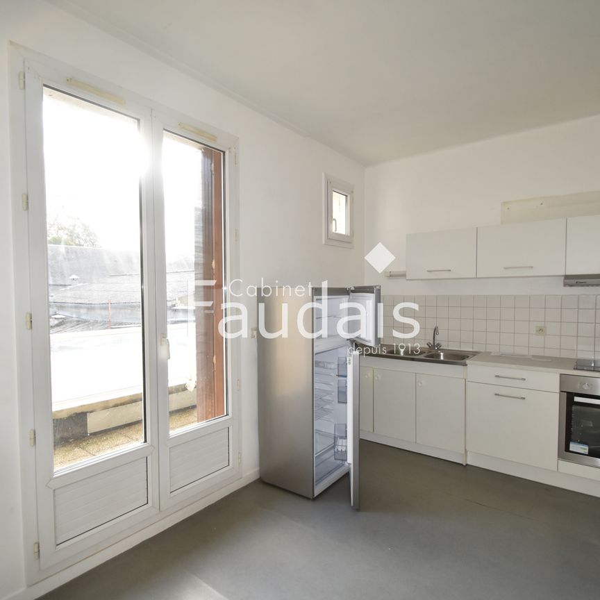 Location Appartement 2 pièces 45m² ST LO 50000 - Photo 1