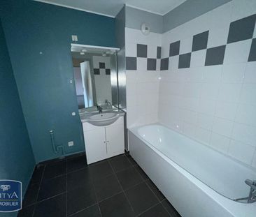 Location Appartement 2 pièces 48m² RAISMES 59590 - Photo 4