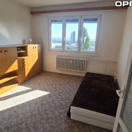 Podnájem pokoje, respektive bytu 1+1 32 m - Photo 1