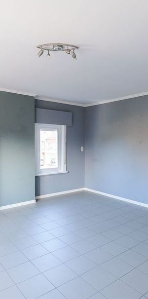 Appartement te huur in Eeklo voor € 725 met 1 slaapkamer - Foto 1