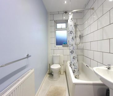 5 bedroom terraced house to rent - Photo 4